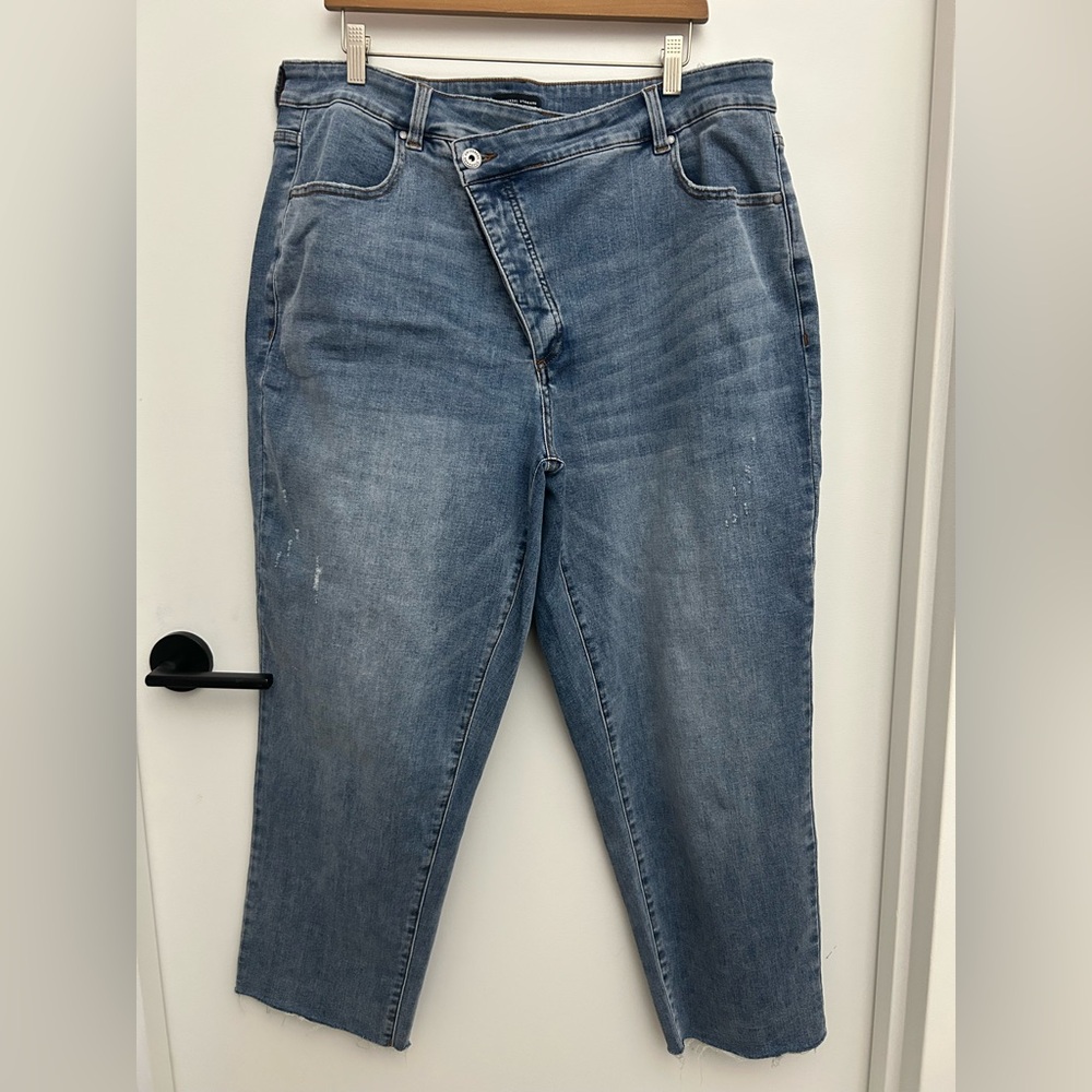 Universal Standard Katie High Rise Crossover Jeans - Distressed Vintage Indigo W
